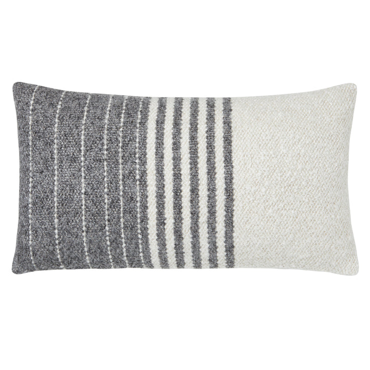 Chalet Pillow 087